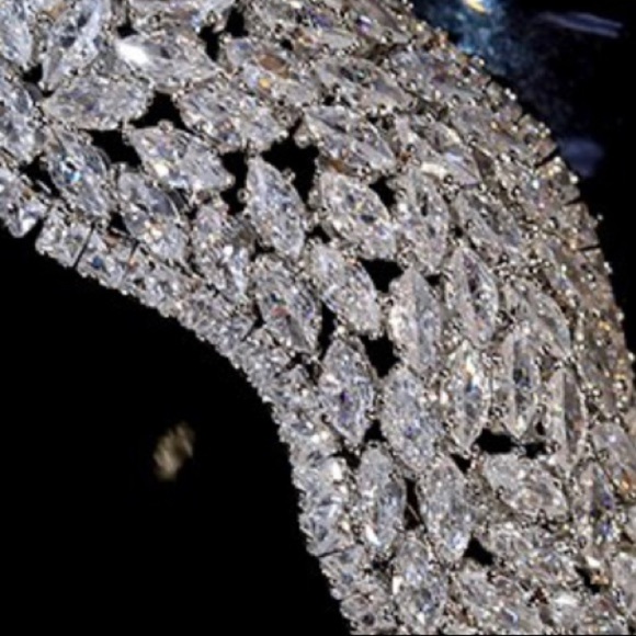 Marquise Crystal Wedding Head Piece main image 4